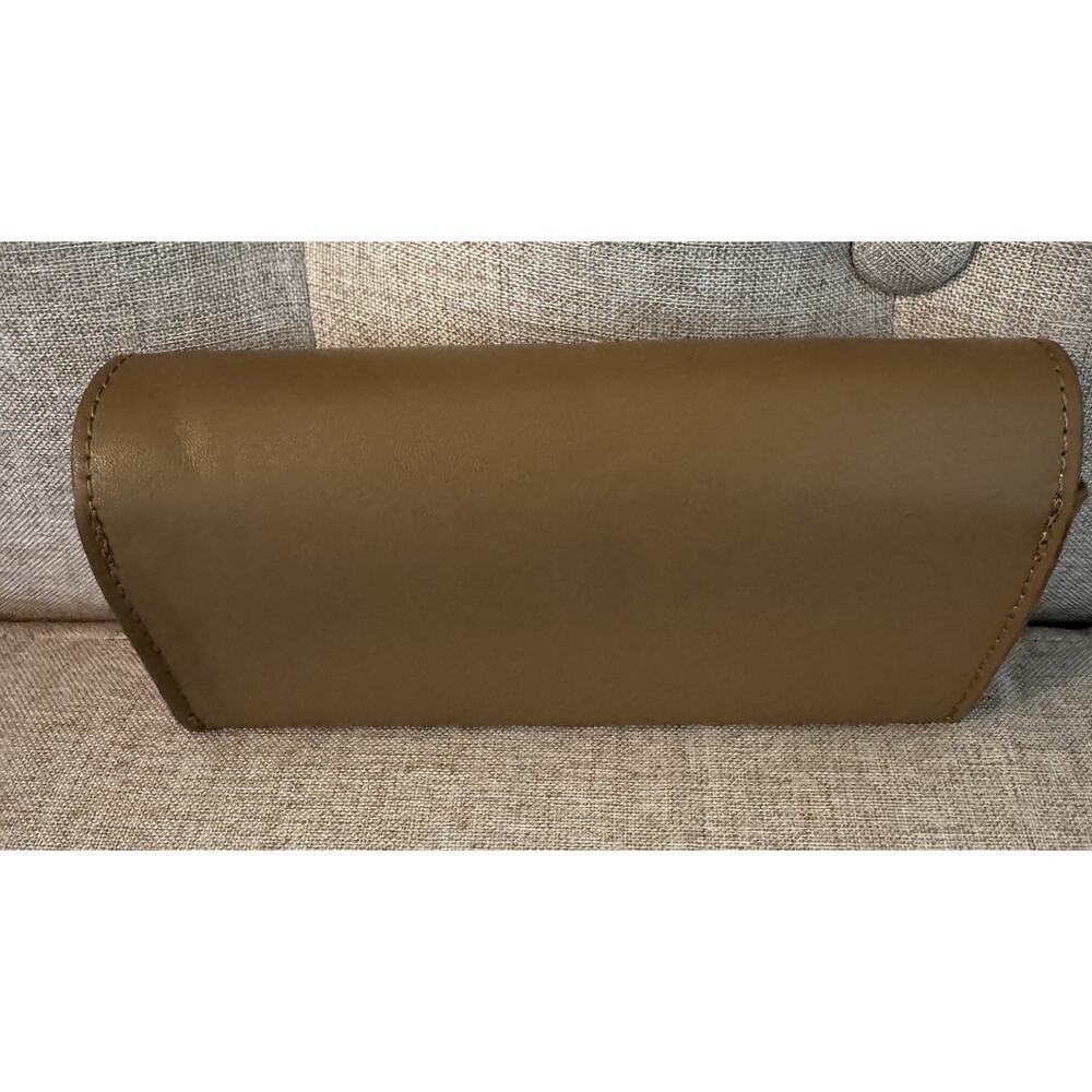 Burberry London England Leather Tan Sunglasses Magnetic Flap Cover Case - Picture 3 of 7